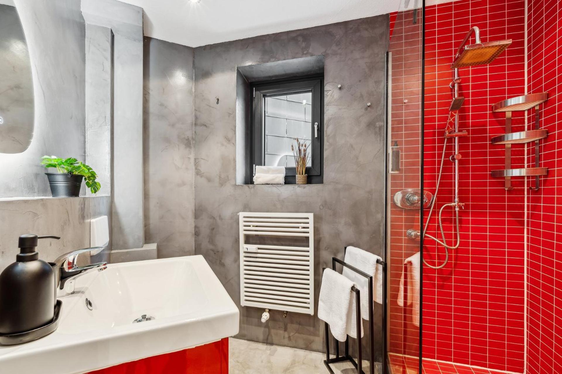Maremar: City Design Apartment with Luxury Beds and Workspace Braunschweig Exterior photo